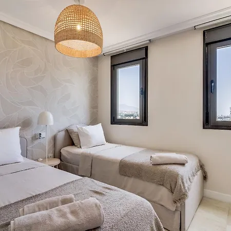 Ultimate - Penthouse Sunset With Jacuzzi - Amazing Views * Estepona